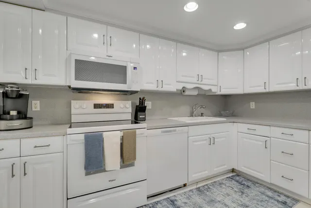 $4,500 | 200 Ocean Trail Way, Unit 407, Jupiter, FL 33477