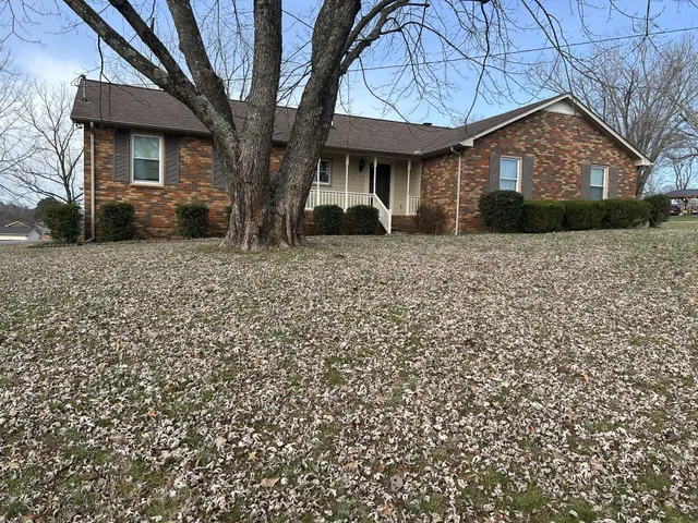 $2,400 | 451 Clifton Drive, Goodlettsville, TN 37072