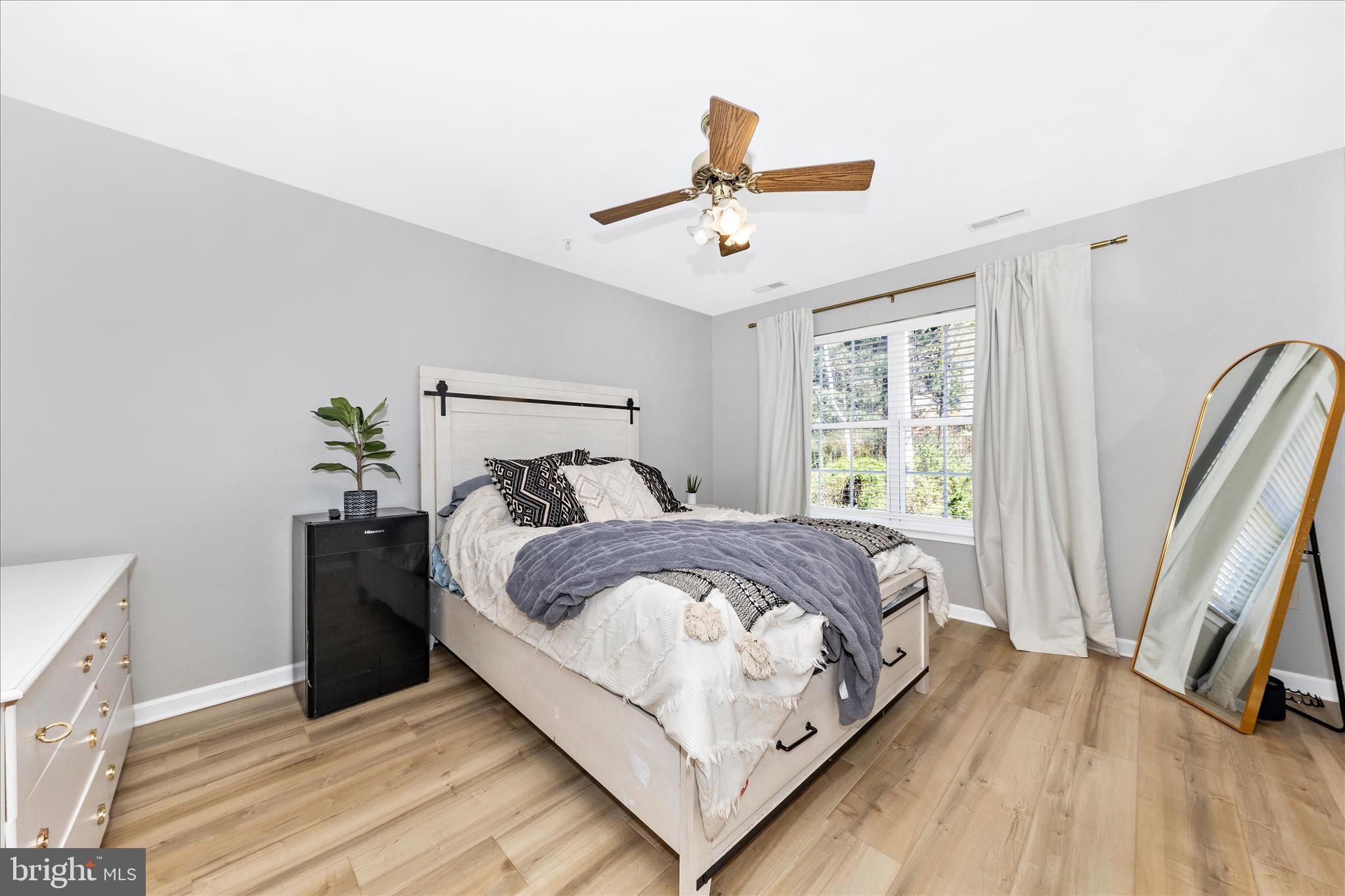 6107 Pine Ridge Terrace Frederick, MD 21701 - Photo 16 of 57 Primary Bedroom