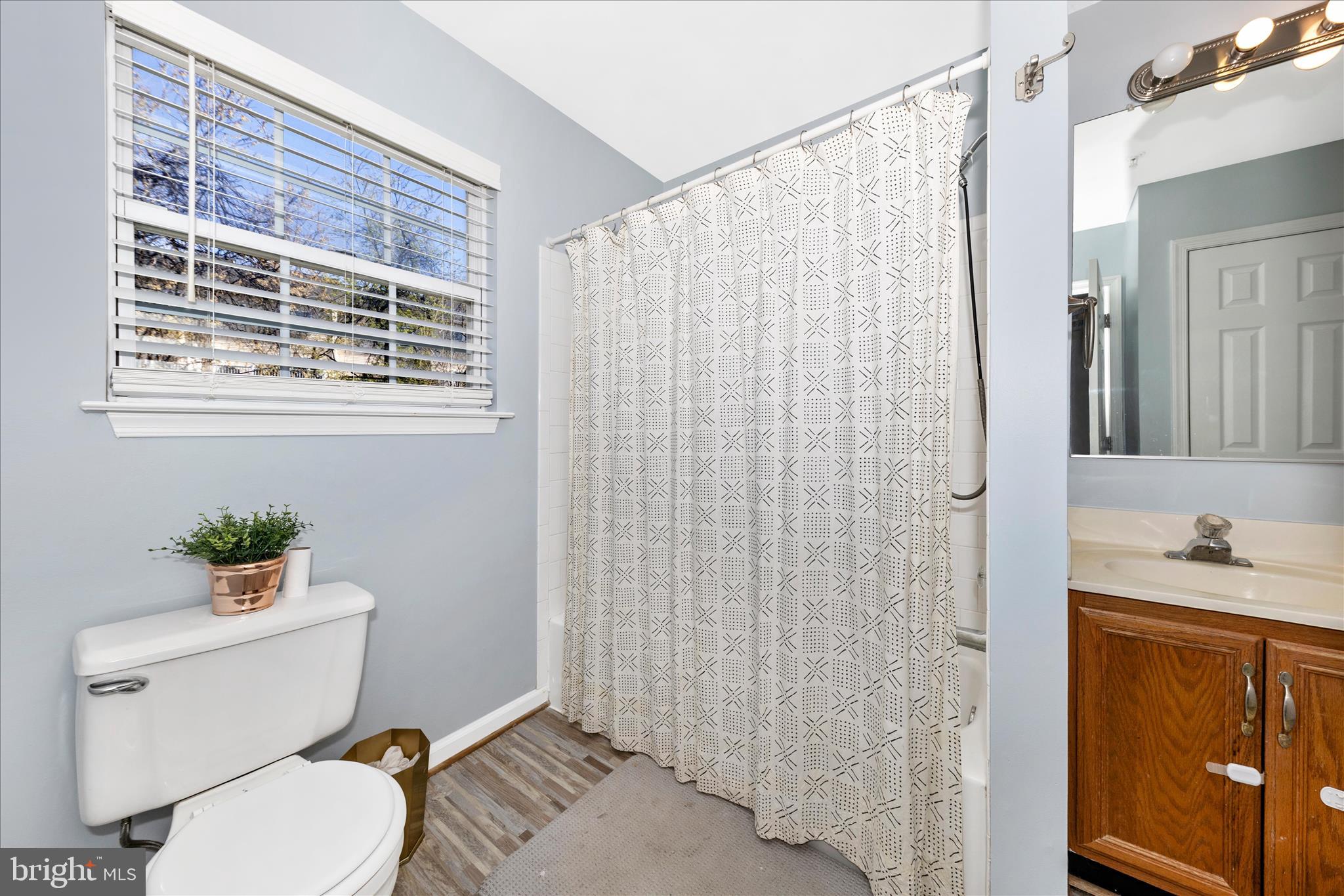 6107 Pine Ridge Terrace Frederick, MD 21701 - Photo 21 of 57 Primary Bathroom