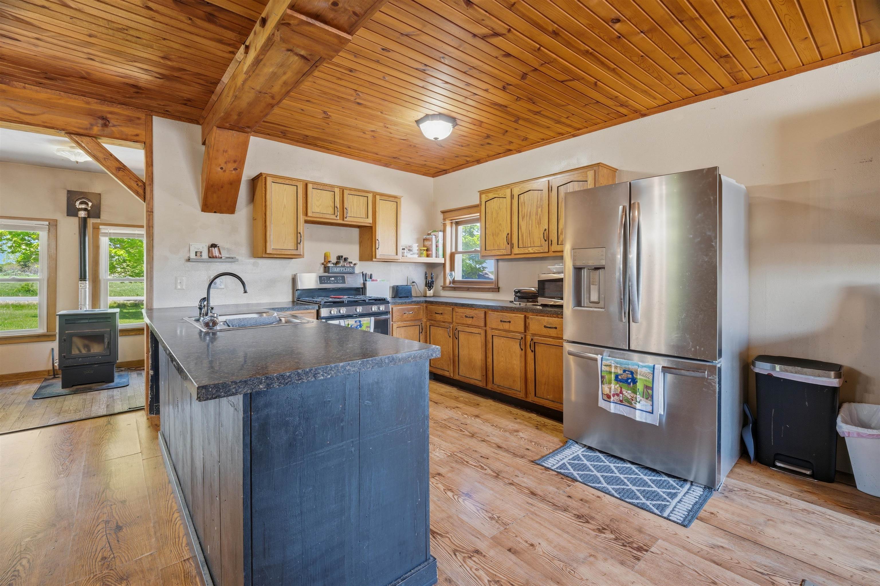 N5460 Collier Road New London, WI 54961 - Photo 12 of 46