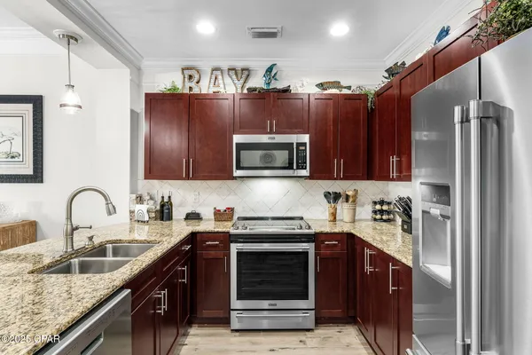 $475,000 | 3001 West 10th Street, Unit 202, Panama City, FL 32401