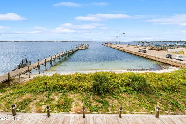 $515,000 | 3001 West 10th Street, Unit 202, Panama City, FL 32401