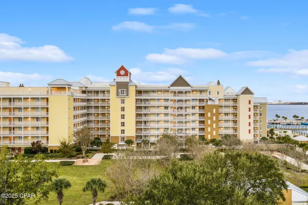 $475,000 | 3001 West 10th Street, Unit 202, Panama City, FL 32401