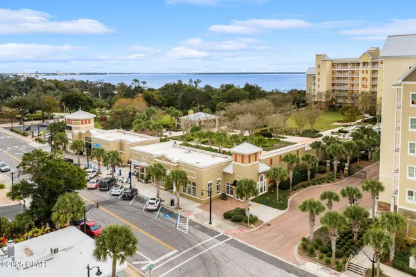 $475,000 | 3001 West 10th Street, Unit 202, Panama City, FL 32401