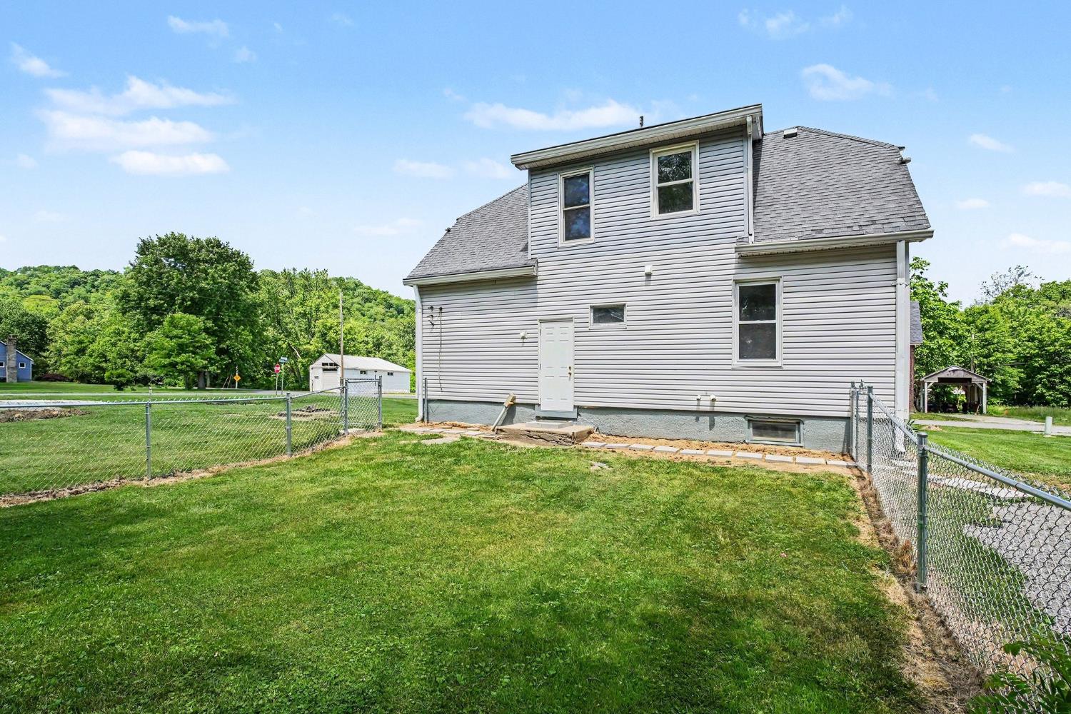 12130 Markland Town Road Florence, IN 47020 - Photo 28 of 31