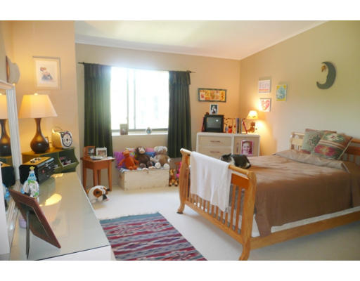 181 Littleton Road Chelmsford, MA 01824 - Photo 11 of 14 Gallery Image 11