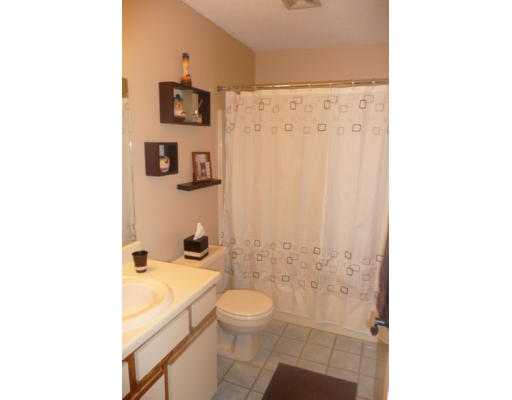 181 Littleton Road Chelmsford, MA 01824 - Photo 12 of 14 Gallery Image 12