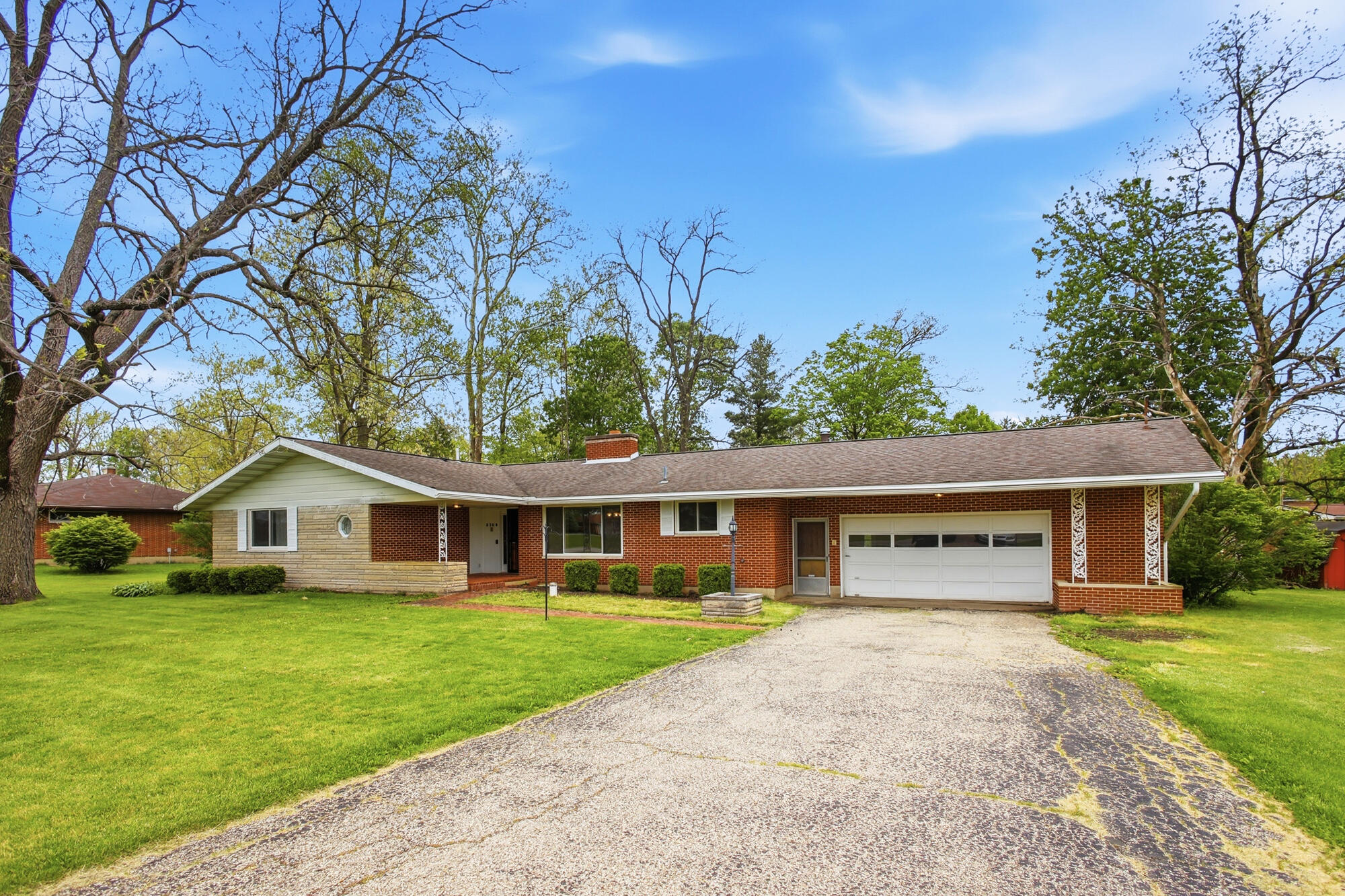 3140 North Hampton Road Springfield, OH 45502 - Photo 2 of 44