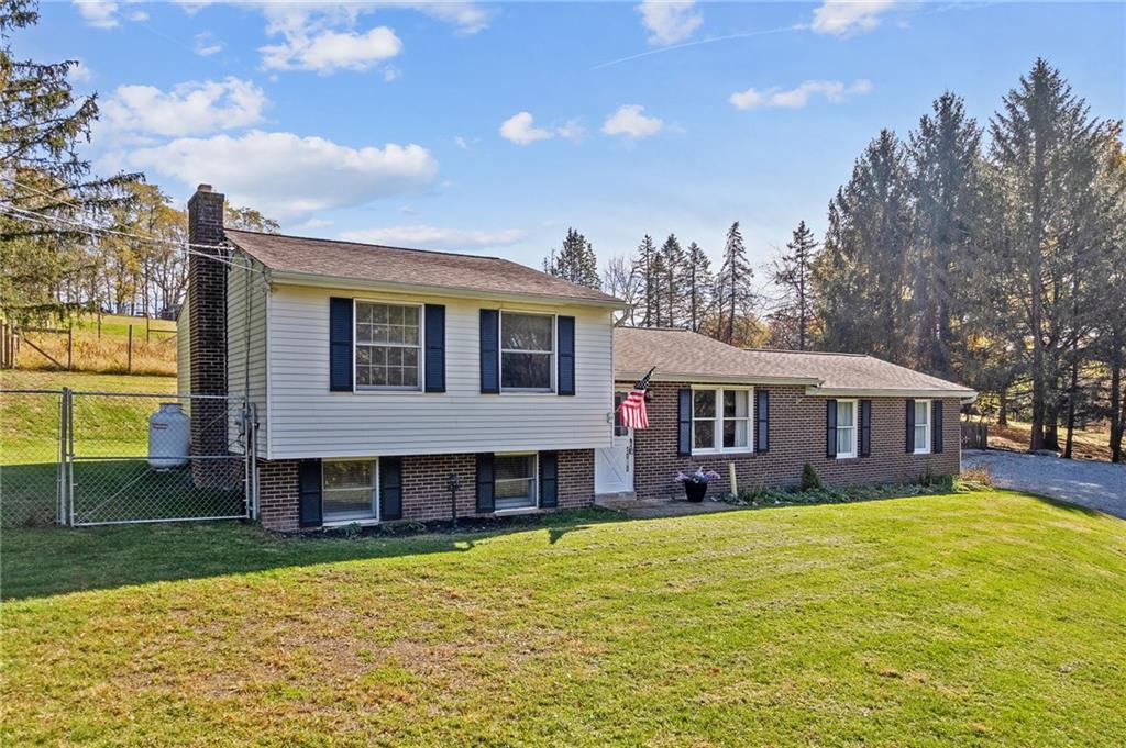 1060 Sugar Run Road Finleyville, PA 15332 - Photo 3 of 50 4 acres w/4 beds, 2 baths, barn, pool, fenced in yard, and more around the corner from Mingo Creek Park!