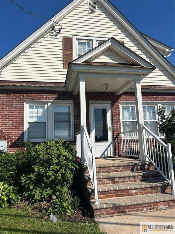 66 East Camplain Road Manville, NJ 08835 - Photo 1 of 12