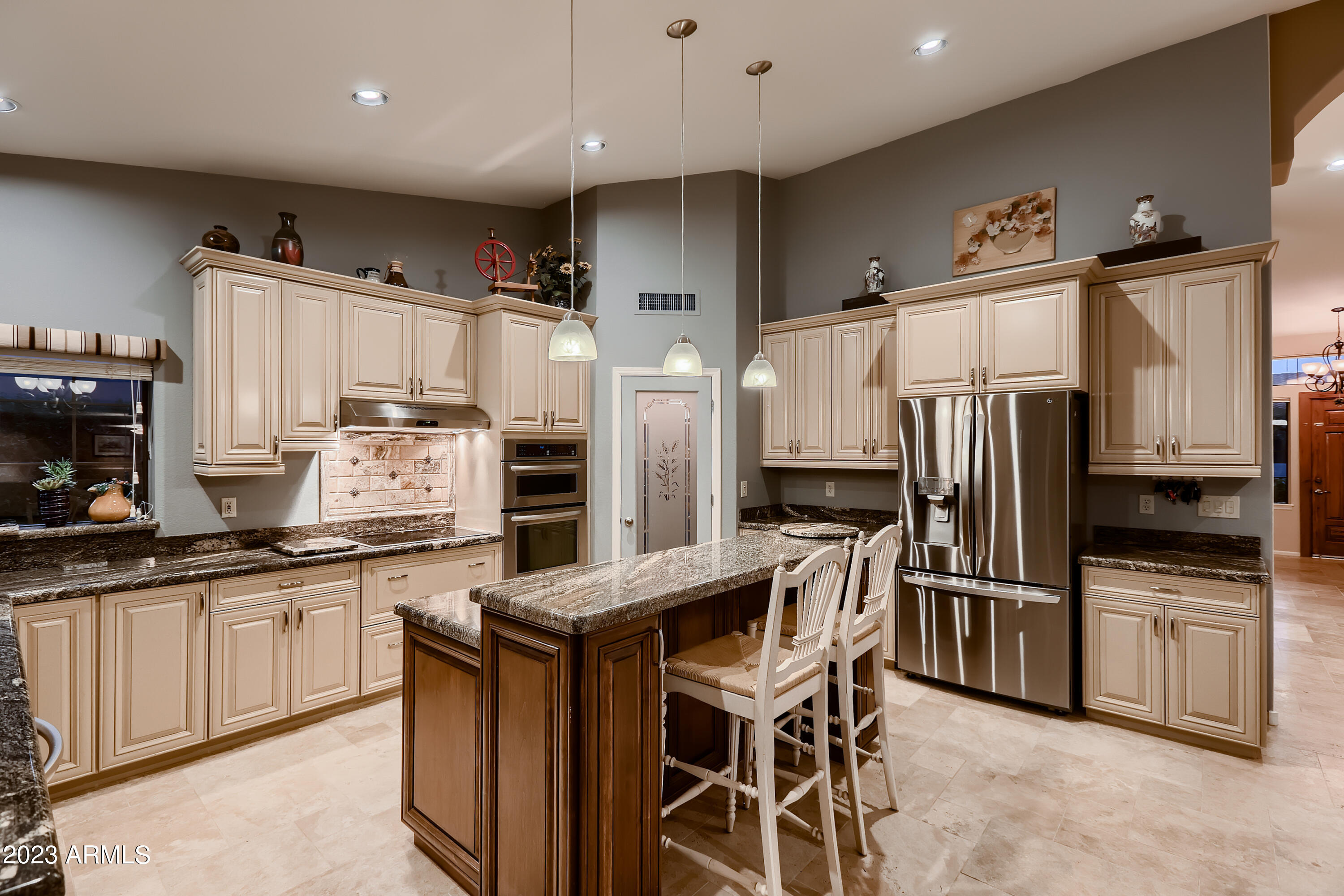 1155 East Grandview Road Phoenix, AZ 85022 - Photo 4 of 49 CHEF'S KITCHEN