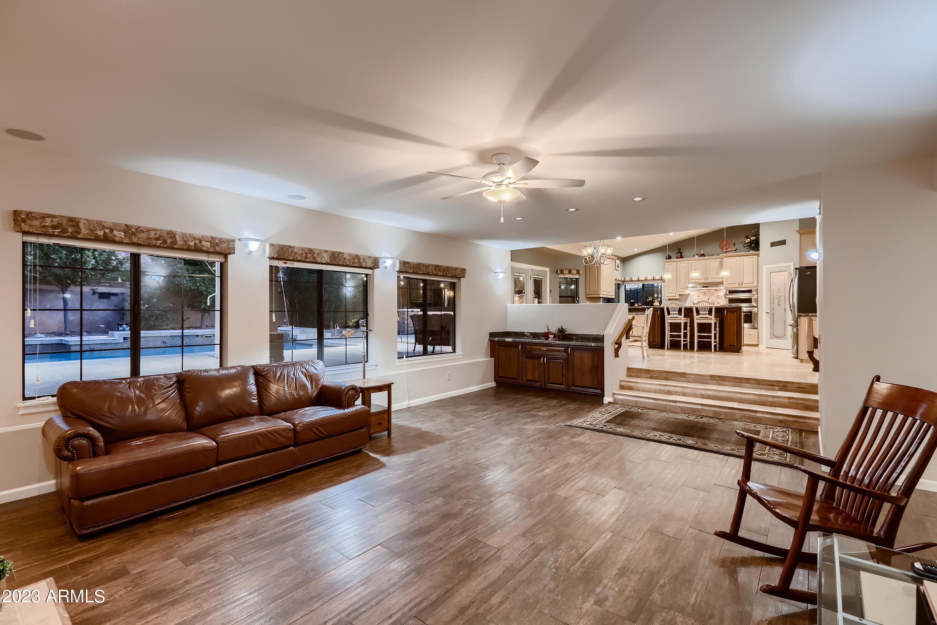 1155 East Grandview Road Phoenix, AZ 85022 - Photo 8 of 49 FAMILY ROOM