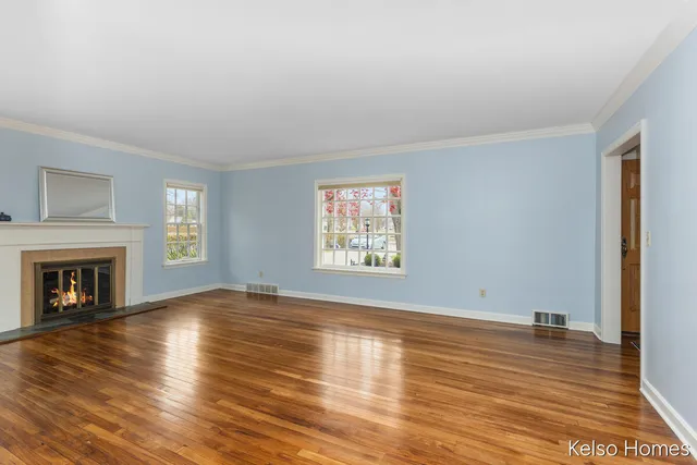 $550,000 | 635 North Linden Street, Marshall, MI 49068