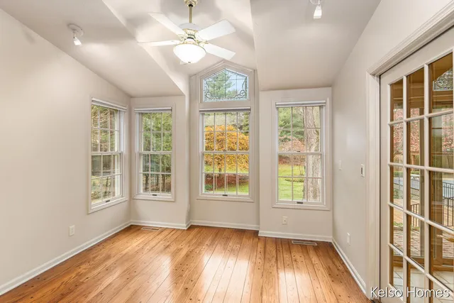 $550,000 | 635 North Linden Street, Marshall, MI 49068