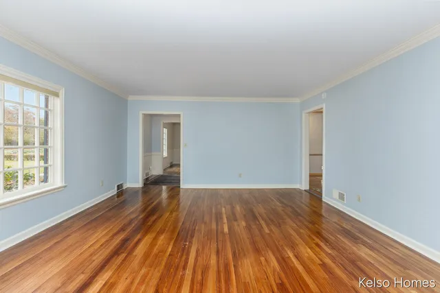 $550,000 | 635 North Linden Street, Marshall, MI 49068