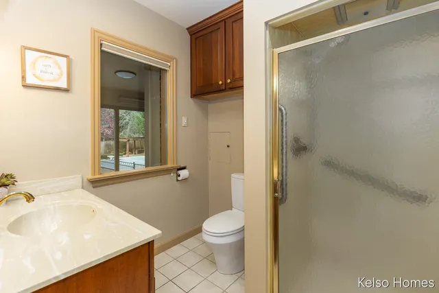 $550,000 | 635 North Linden Street, Marshall, MI 49068