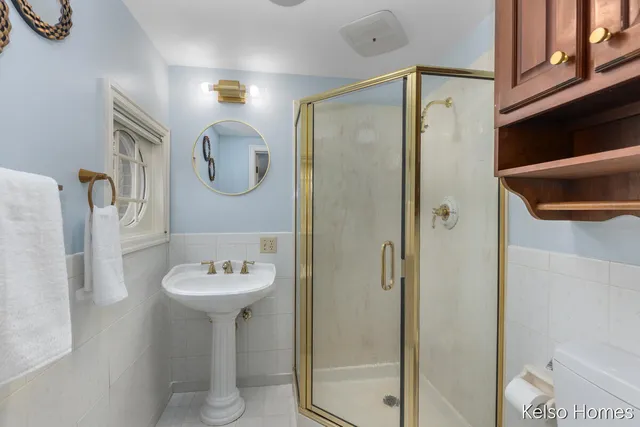 $550,000 | 635 North Linden Street, Marshall, MI 49068