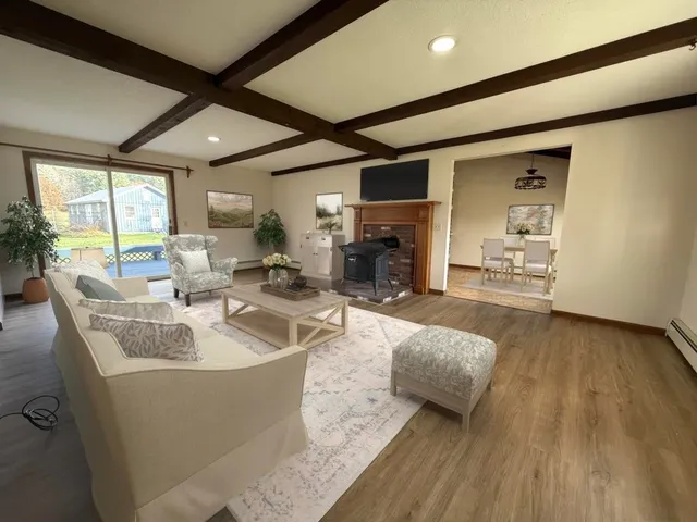 $699,000 | 2086 Walker Mountain Road, Clarendon, VT 05777