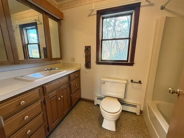 $699,000 | 2086 Walker Mountain Road, Clarendon, VT 05777