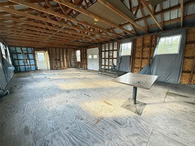 $699,000 | 2086 Walker Mountain Road, Clarendon, VT 05777