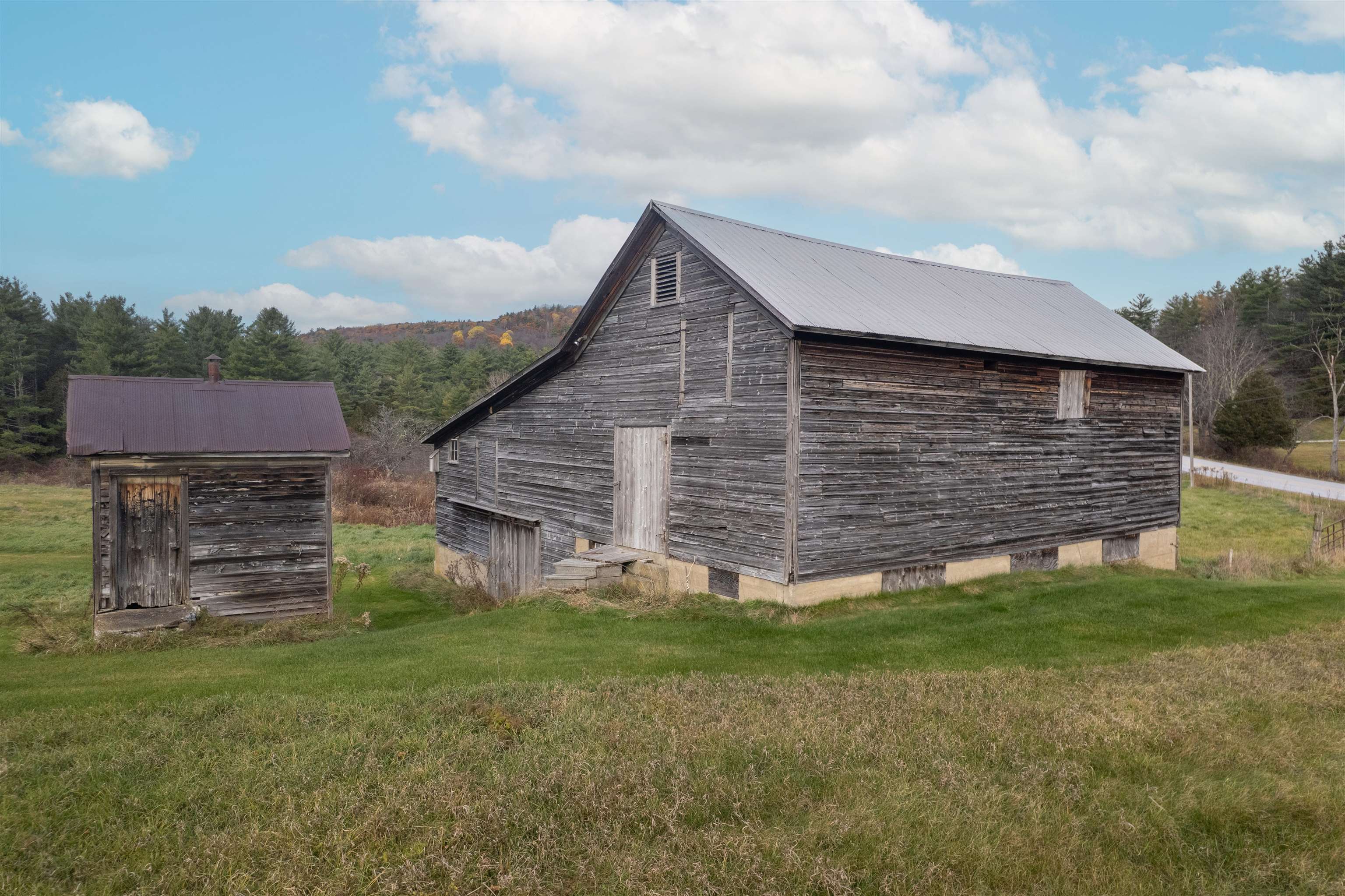 2086 Walker Mountain Road Clarendon, VT 05777 - Photo 34 of 46