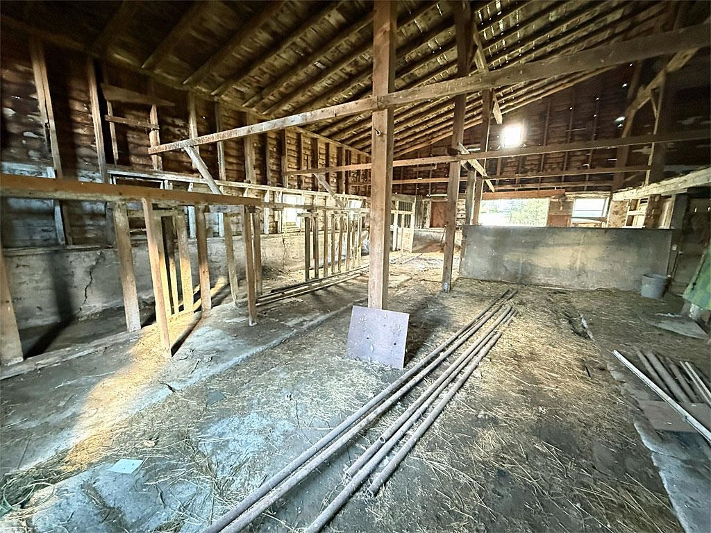 2086 Walker Mountain Road Clarendon, VT 05777 - Photo 38 of 46