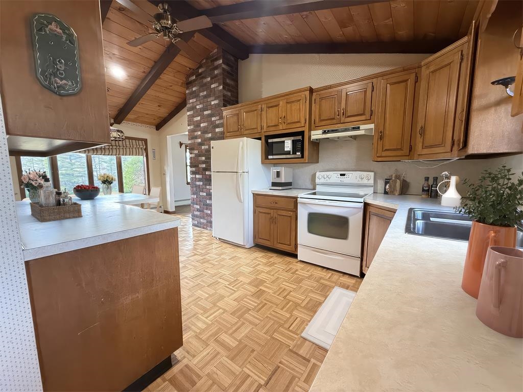 2086 Walker Mountain Road Clarendon, VT 05777 - Photo 6 of 46