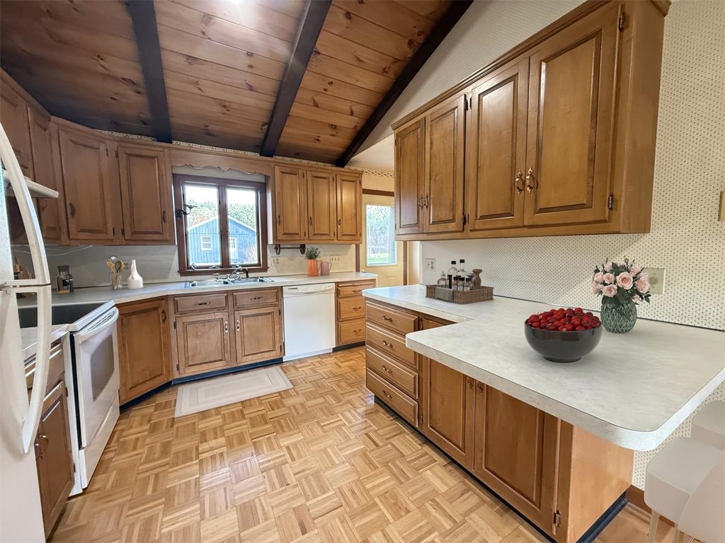 2086 Walker Mountain Road Clarendon, VT 05777 - Photo 7 of 46