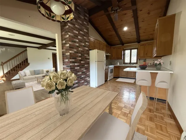 $699,000 | 2086 Walker Mountain Road, Clarendon, VT 05777