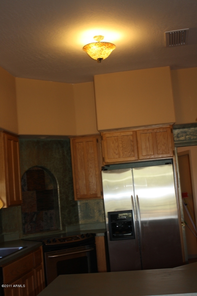 772 South Holmes Road Apache Junction, AZ 85119 - Photo 7 of 37 KITCHEN 2