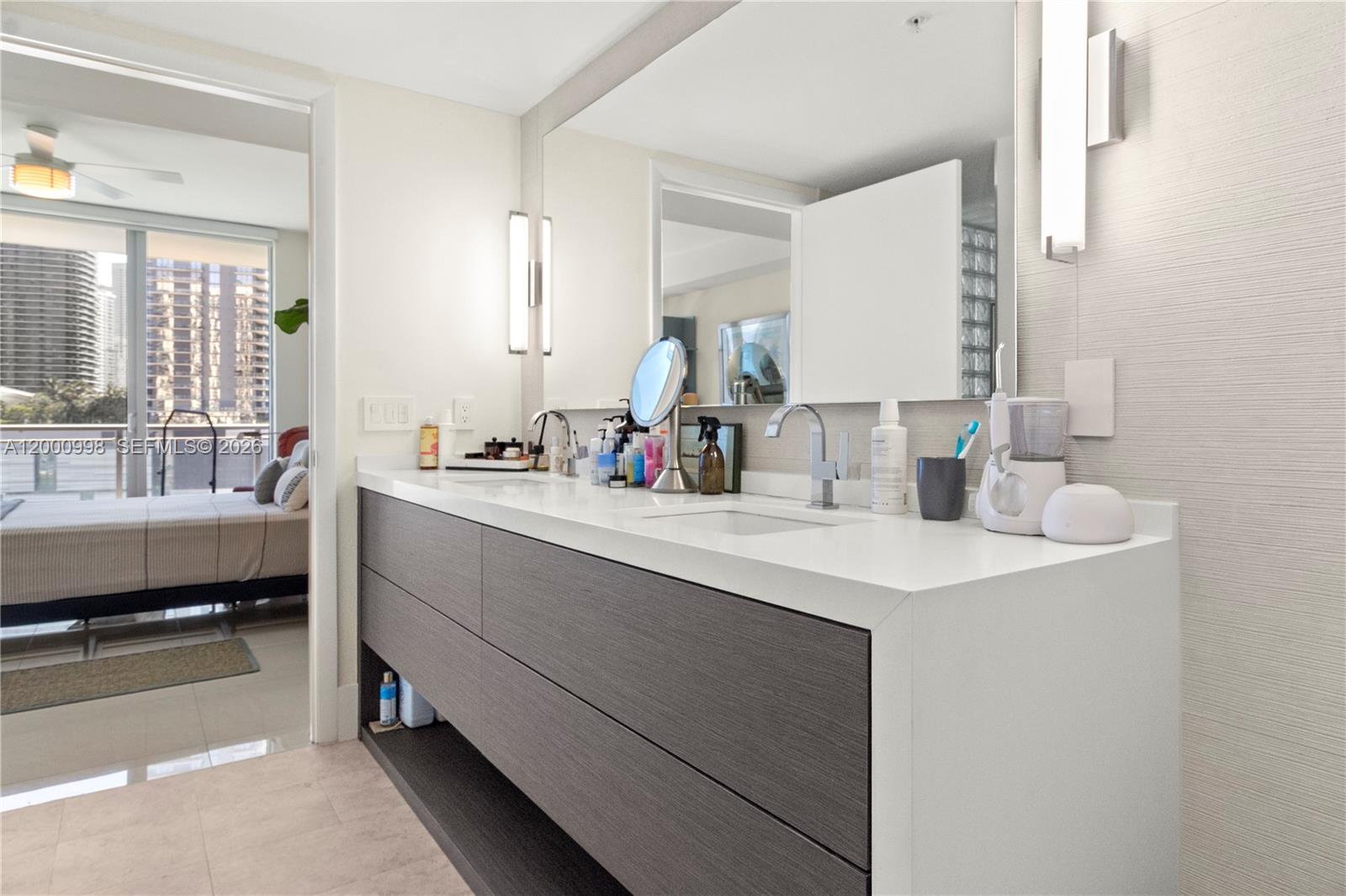 92 Southwest 3rd Street, Unit 1202 Miami, FL 33130 - Photo 18 of 34