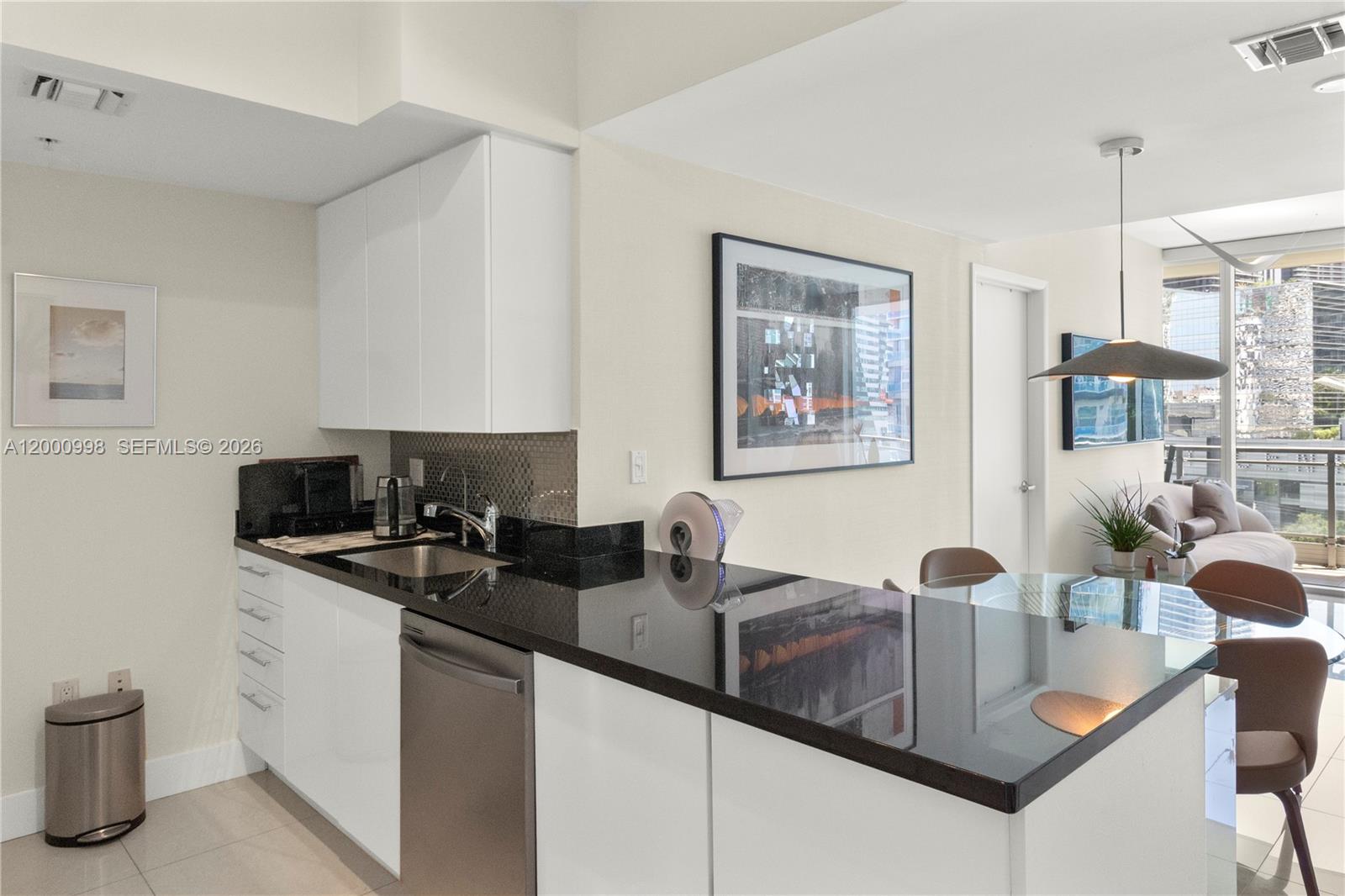 92 Southwest 3rd Street, Unit 1202 Miami, FL 33130 - Photo 9 of 34