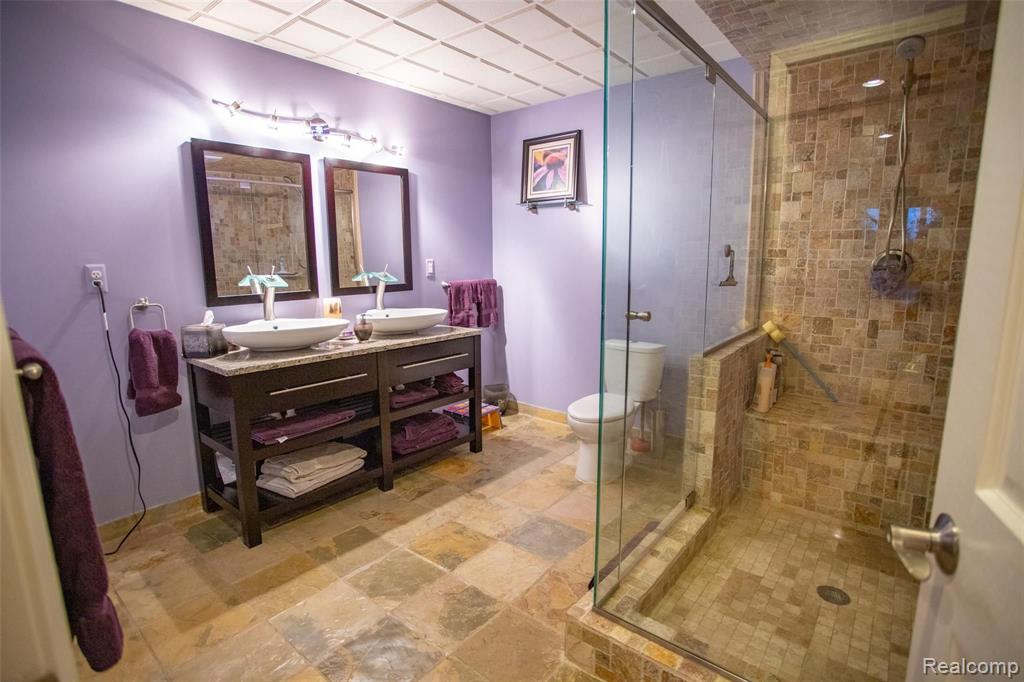 543 Bloomer Ridge Drive Rochester, MI 48307 - Photo 37 of 56