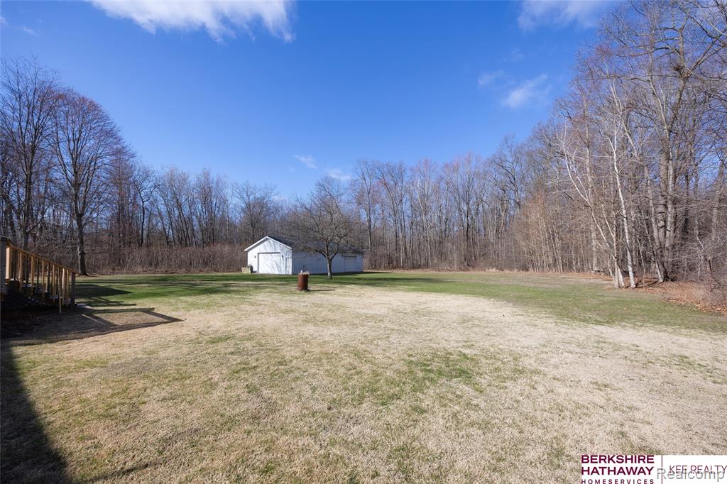 19090 Sumpter Road Belleville, MI 48111 - Photo 14 of 75 Gallery Image 14