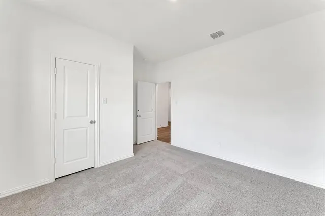 $2,350 | 524 Ranchito Pass, Haslet, TX 76052