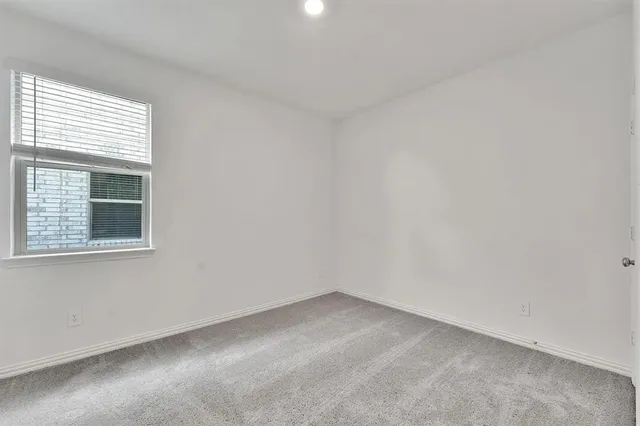 $2,350 | 524 Ranchito Pass, Haslet, TX 76052