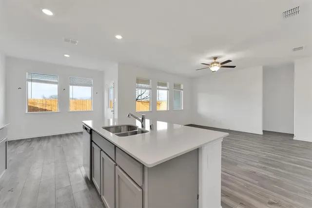 $2,350 | 524 Ranchito Pass, Haslet, TX 76052