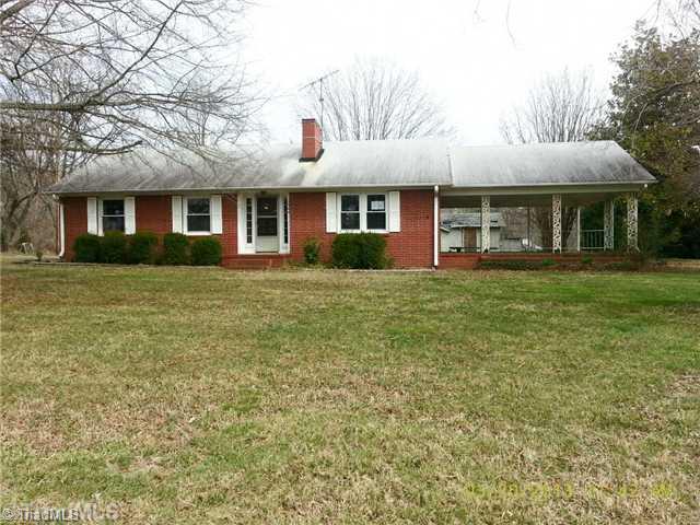 2944 Tyro Road Lexington, NC 27295 - Photo 1 of 6 Exterior Front.