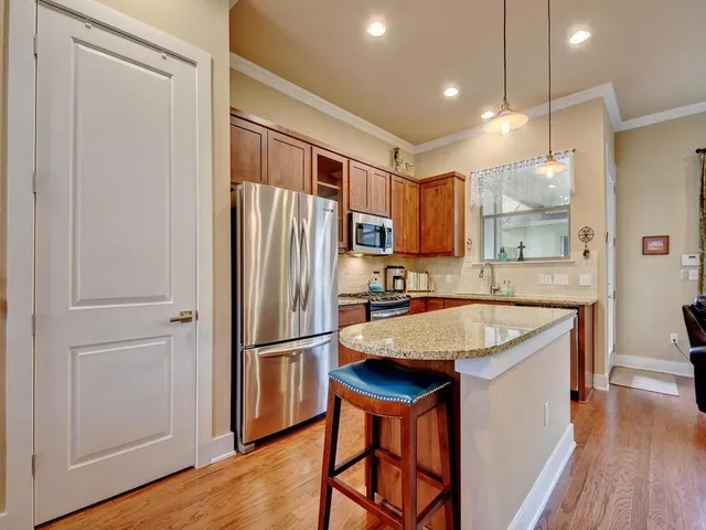 $4,000 | 4545 Mattie Street, Austin, TX 78723