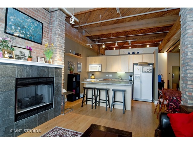 1330 West Monroe Street, Unit 105 Chicago, IL 60607 - Photo 5 of 10