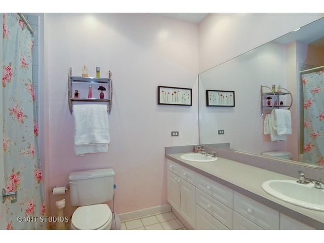 1330 West Monroe Street, Unit 105 Chicago, IL 60607 - Photo 7 of 10