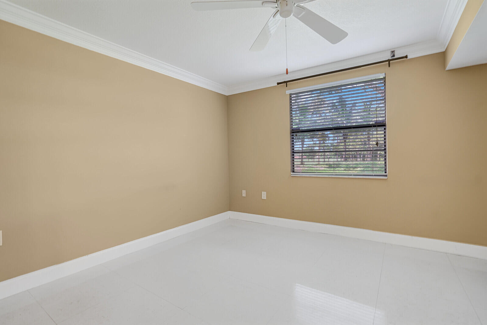 6073 Balboa Circle, Unit 105 Boca Raton, FL 33433 - Photo 24 of 35 27_Image_27_mls