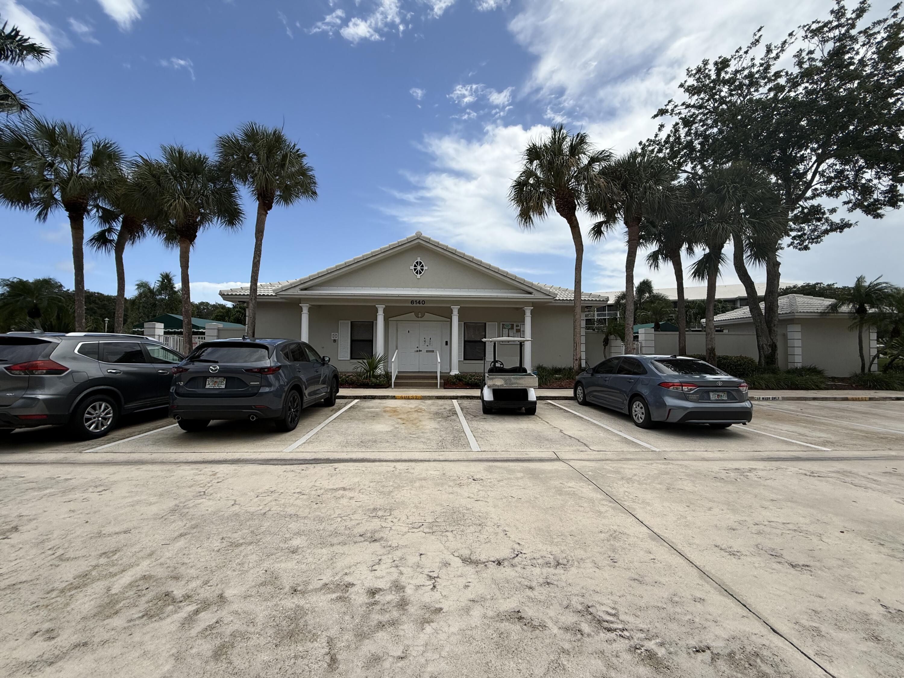 6073 Balboa Circle, Unit 105 Boca Raton, FL 33433 - Photo 34 of 35 IMG_1959