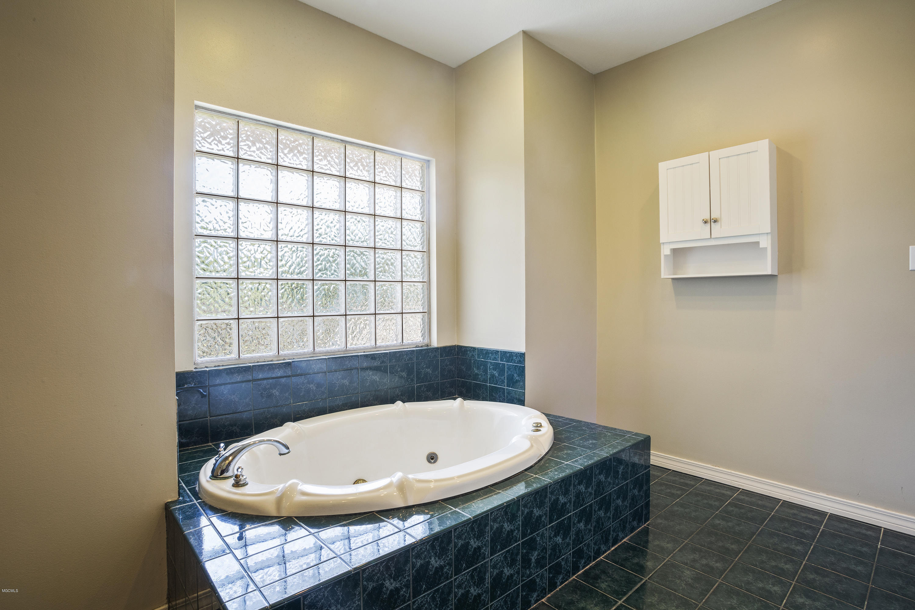 11700 Bluff Ridge Road Vancleave, MS 39565 - Photo 20 of 41 021