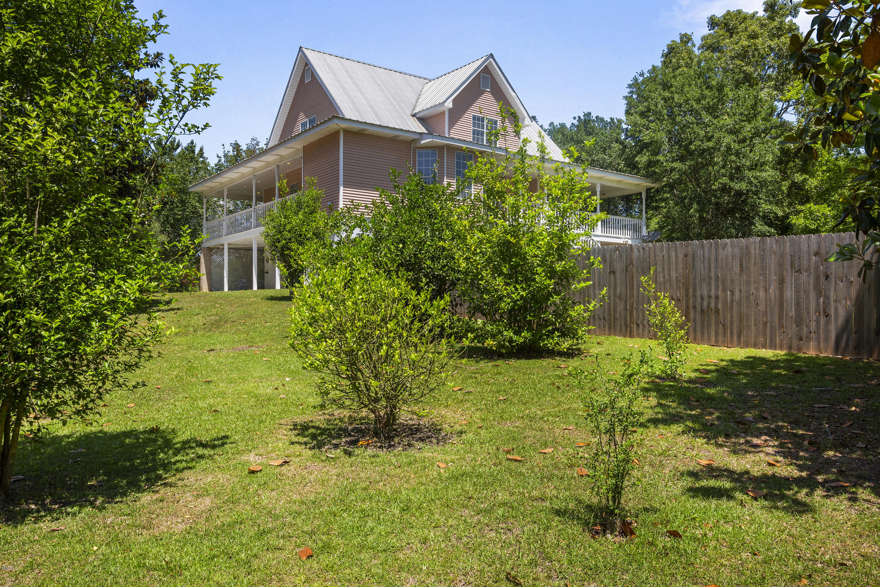 11700 Bluff Ridge Road Vancleave, MS 39565 - Photo 39 of 41 040
