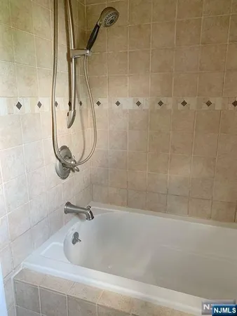 $4,800 | 126 Hawthorne Avenue, Park Ridge, NJ 07656