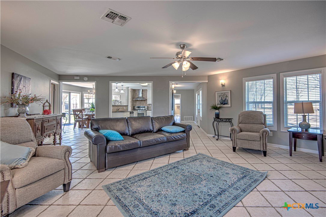 1667 Primrose Trail Temple, TX 76501 - Photo 11 of 48