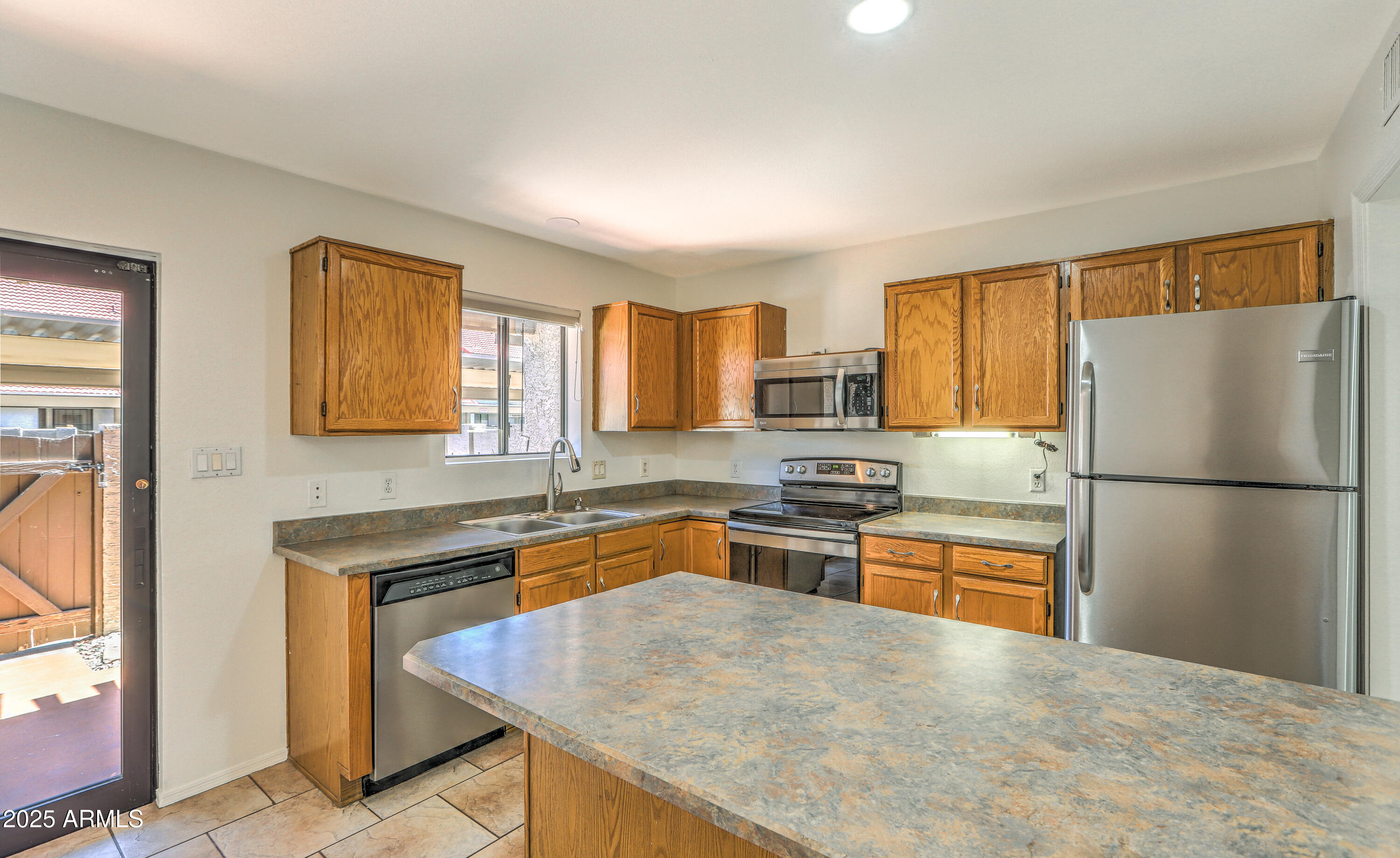 6262 East Brown Road, Unit 65 Mesa, AZ 85205 - Photo 4 of 26 EL DORADO #65-15