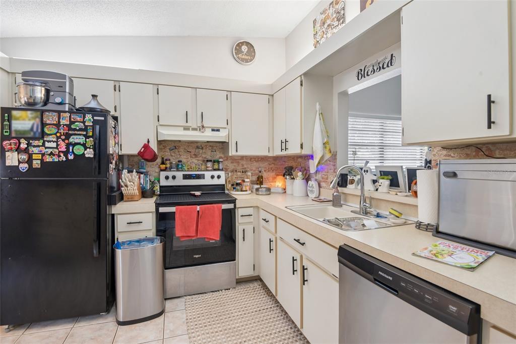 8626 Shadblow Court, Unit 1 Port Richey, FL 34668 - Photo 8 of 26